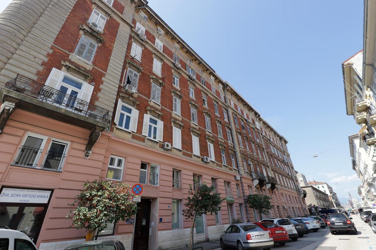 Sweet Loft Apartment "Blue" In Rijeka Center Esterno foto